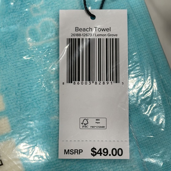 NEW Vera Bradley Beach Towel - Lemon Grove - Picture 3 of 4